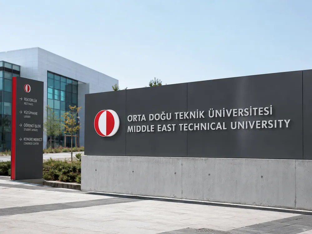 ODTÜ Üniversite Tabelası